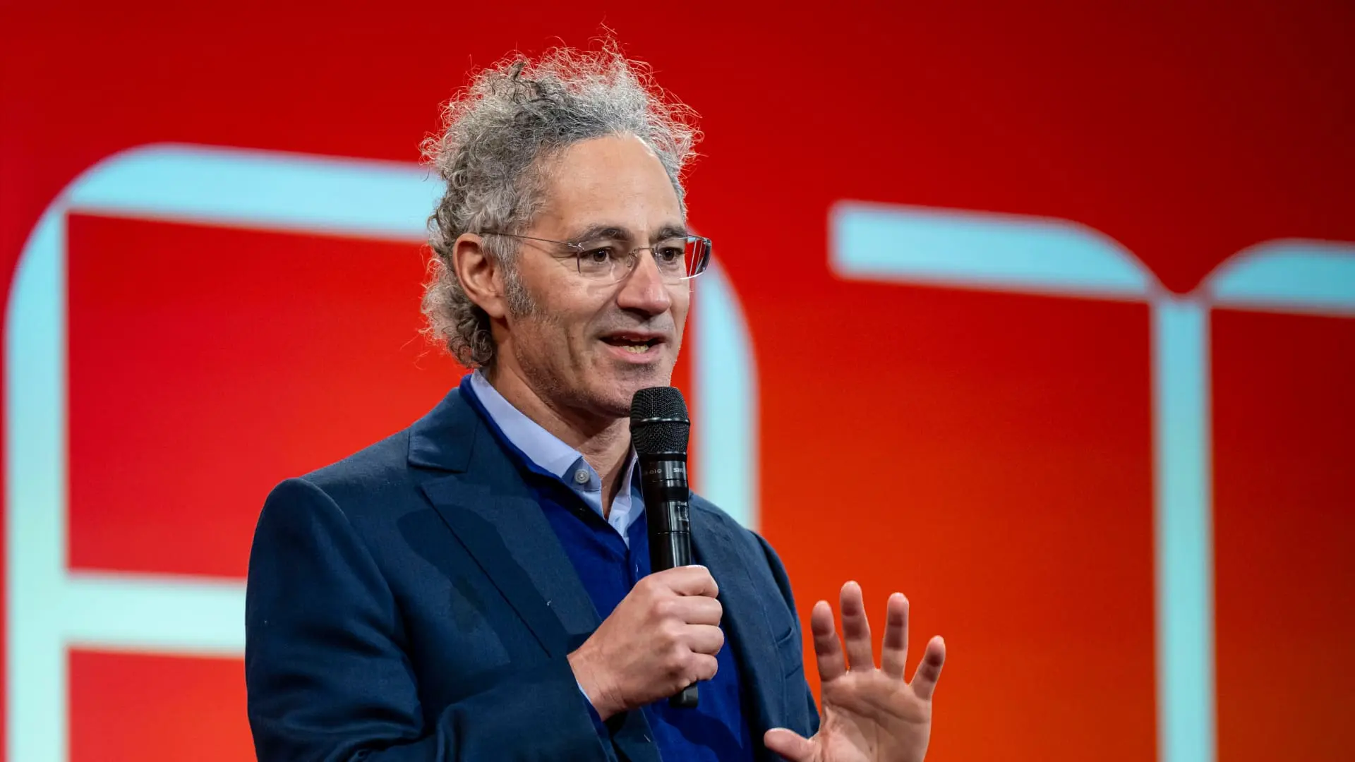Palantir: Роль в аналитике и управлении данными