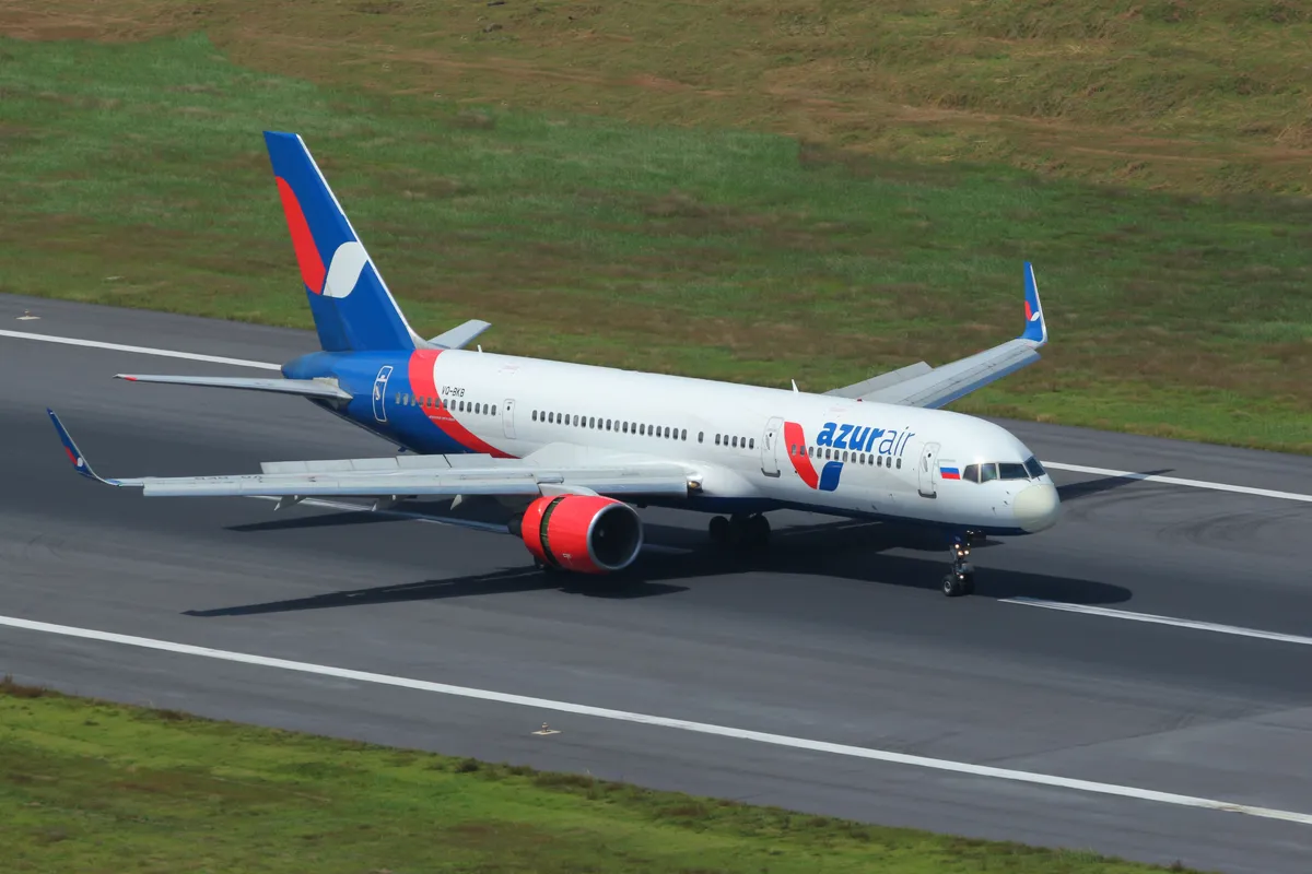 azur air — RU news
