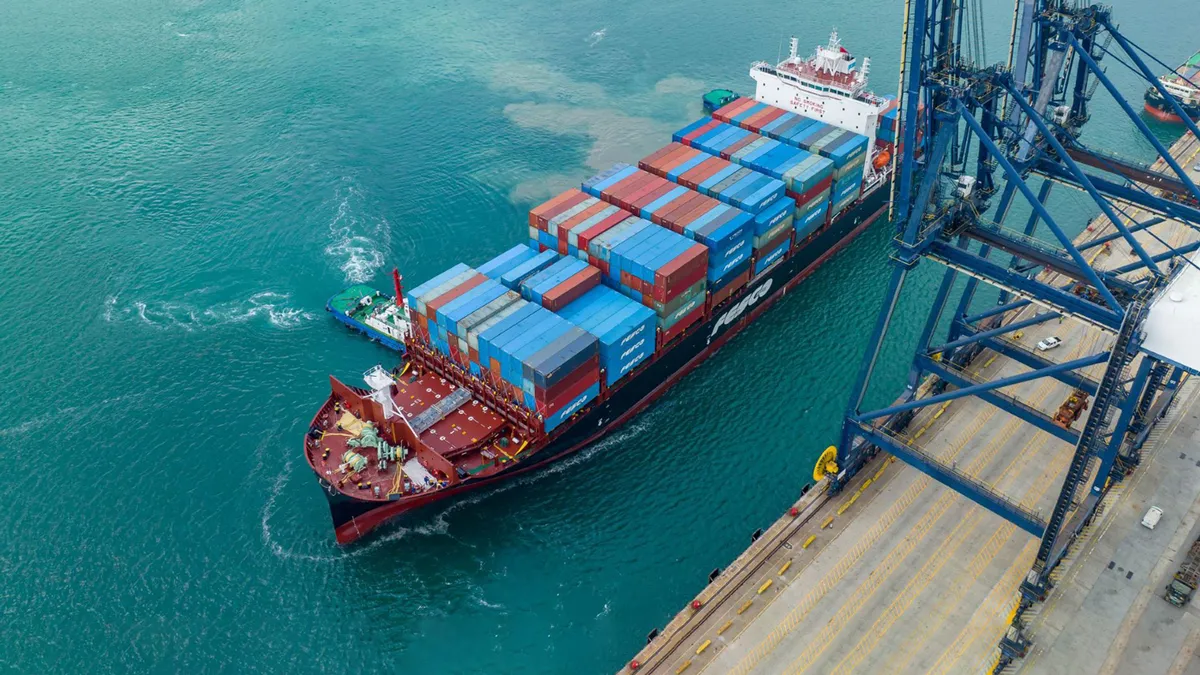 dp world — RU news