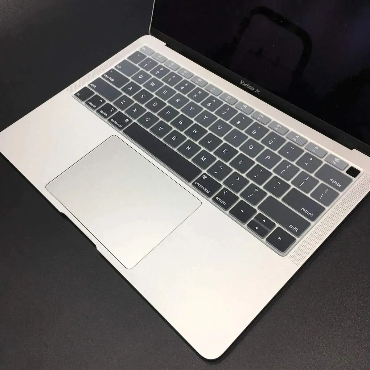 macbook ultra — RU news